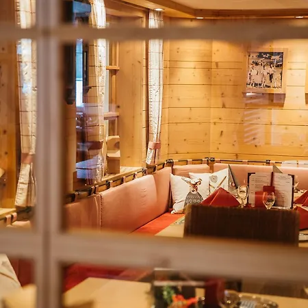 Viktoria Chalet: 4-star Family Wellness Retreat Oberstdorf
